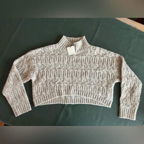 Lena Mock Neck Cropped Sweater by CRESCENT - Picture 3 of 13